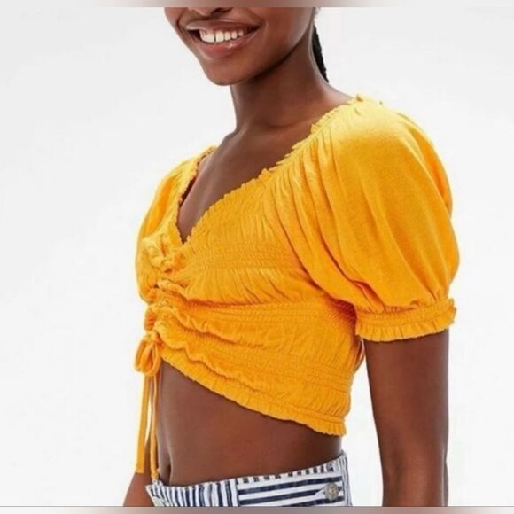 NWT Urban Outfitters ruched golden yellow crop top Size LARGE - Picture 1 of 5